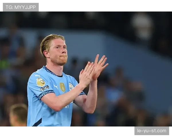 德布劳内关键作用助球队成就三冠伟业，整体实力稳步跃升