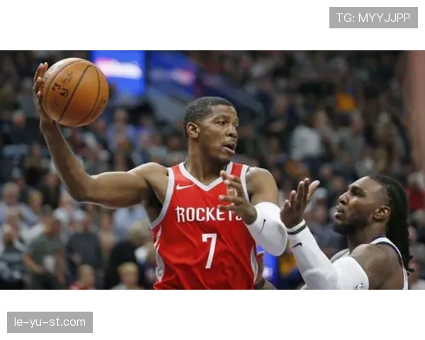 克里斯·休顿重返英超，执掌教鞭开启球队命运新篇章