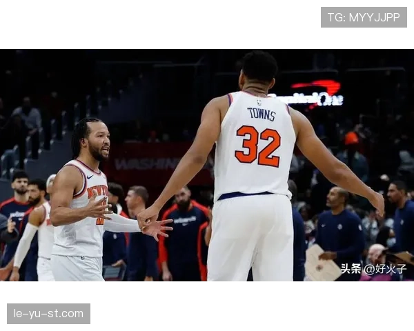 唐斯利用高效三分投射拉开空间助布伦森提升终结效率