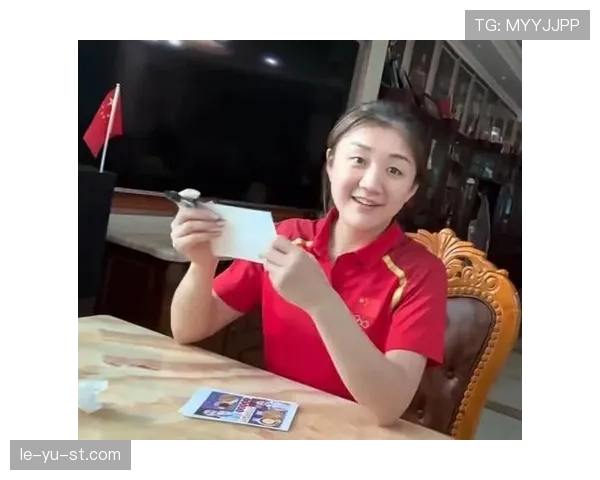 陈梦家的冰箱里塞满了冠军奖杯，连放酸奶的地方都没有